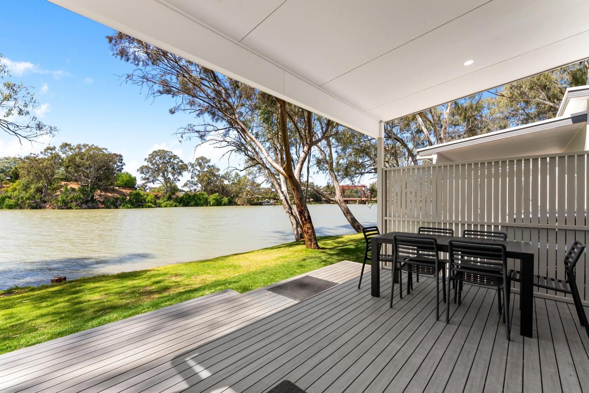 Riverbend Caravan Park Renmark Exteriör bild